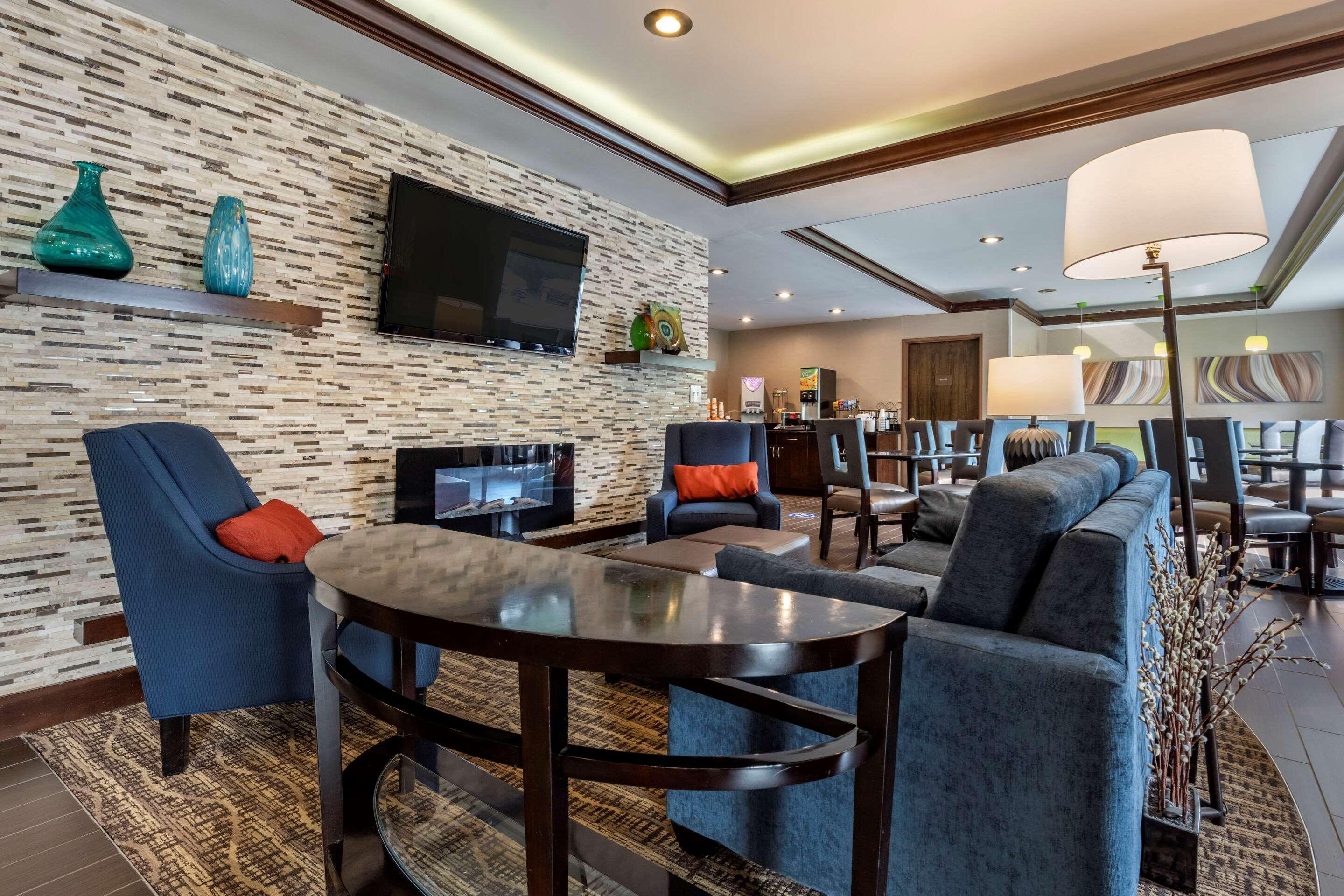 Comfort Inn & Suites Butler Ngoại thất bức ảnh